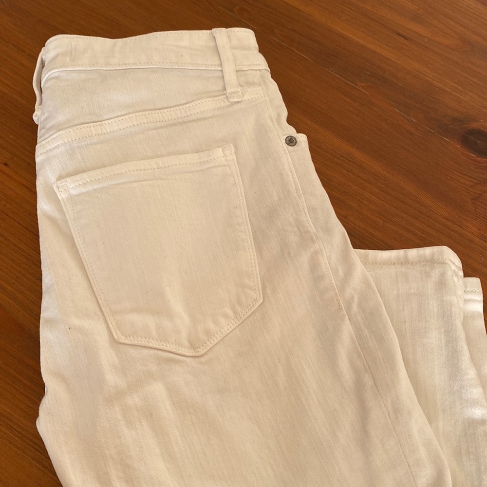 A&F super skinny high rise white jeans